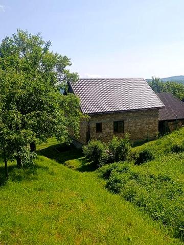 Продається  або обмінюється Будинок с. Кальна ціна договірна