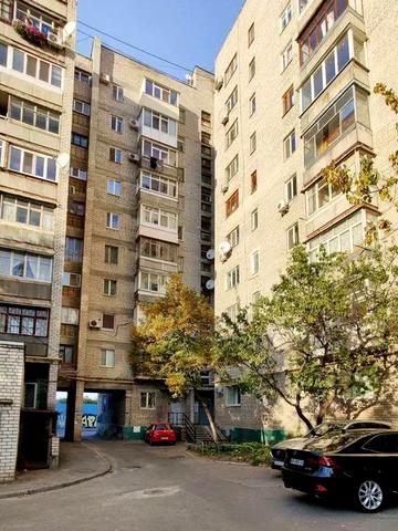 Словянська вул., 4