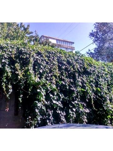 Продам полдома  (Сырец,ул.Бугорная)