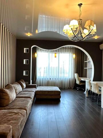 Мала Арнаутська вул., 105/1