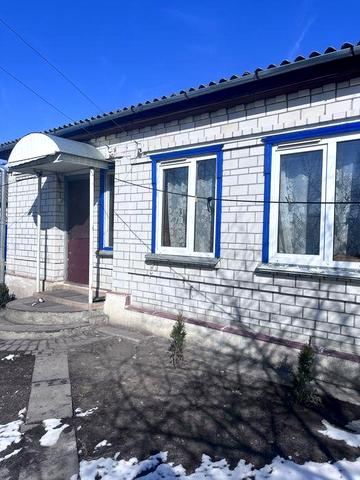 Дом в селі Любарці