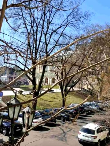 Театральний пров. (Чайковського), 4