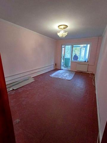 Обухів,1-но кімнатна квартира під бізнес, або житло