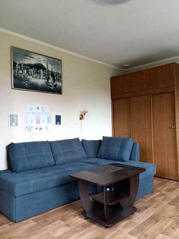 Будинок з окремим двором