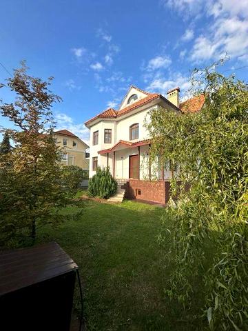 Здається будинок на Петропавлівській борщагівці