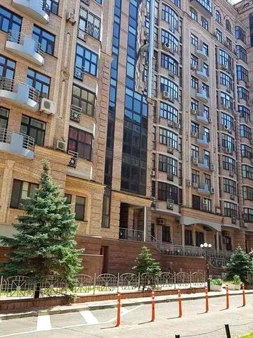 Михайлівська площа, Софіївська площа, Золоті Ворота Продаж Квартира