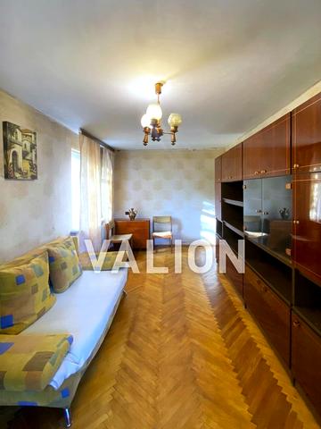 Метробудівська вул., 3