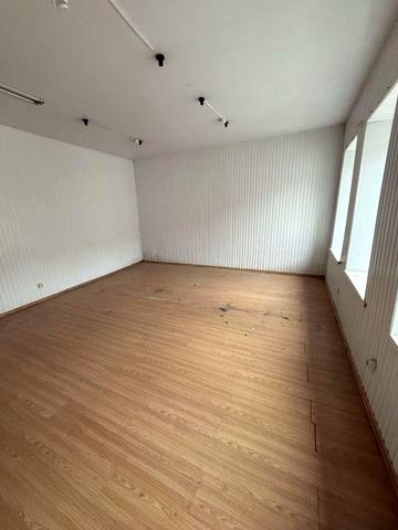 Продам эксклюзивную 4-комн. квартиру на Победе