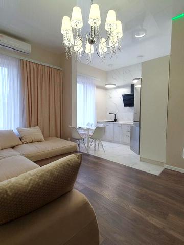 Гольдбергівська вул. (1-ї Кінної Армії), 98