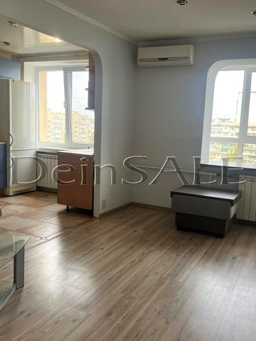 Героїв полку "Азов" вул. (Маршала Малиновського), 11