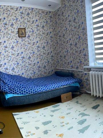 Продам 2х кімнатну в центрі міста Гребінка, Полтавська обл