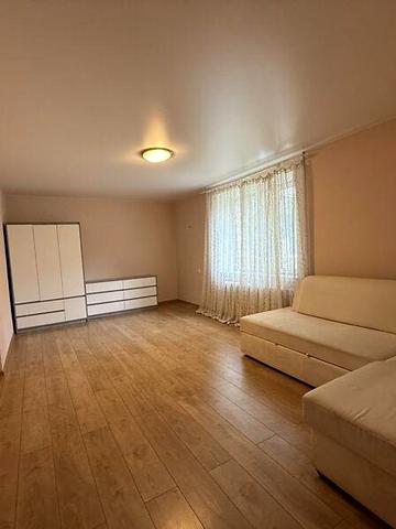 Довгострокова оренда 2к Квартира Політехнічна (Воїнів-Інтернаціоналістів) вулиця