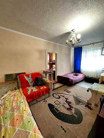 Михайла Чалого вул. (8 Березня), 21