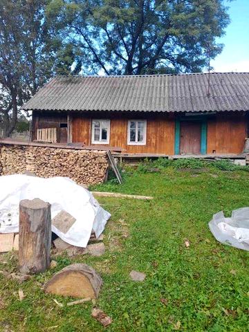 Будиночок с. Ясениця -Замкова