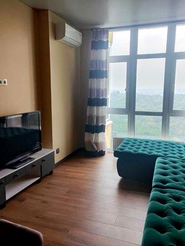 Перша здача! Оренда видової 1к квартири біля Голосіївського Парку.