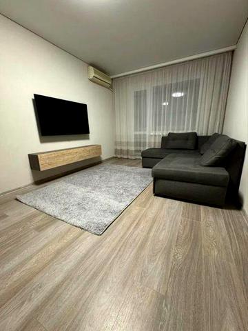 От хозяина, сдаеться в аренду 1к. квартира на мкрн Солнечный.