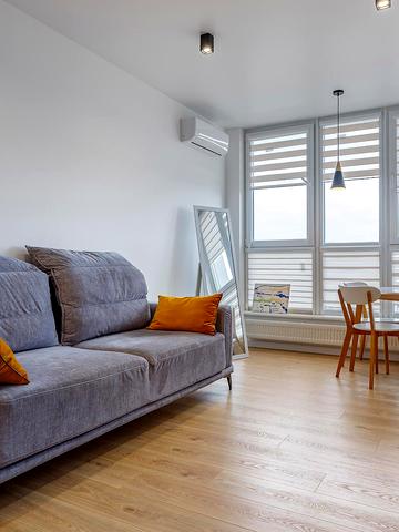 Павла Думанського вул., 27