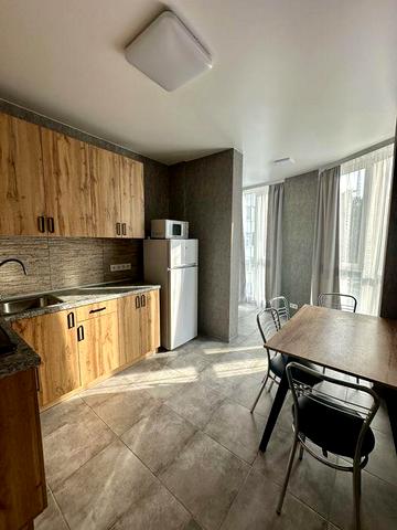 Квартира навпроти центрального парку