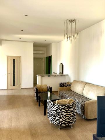 Театральний пров. (Чайковського), 16