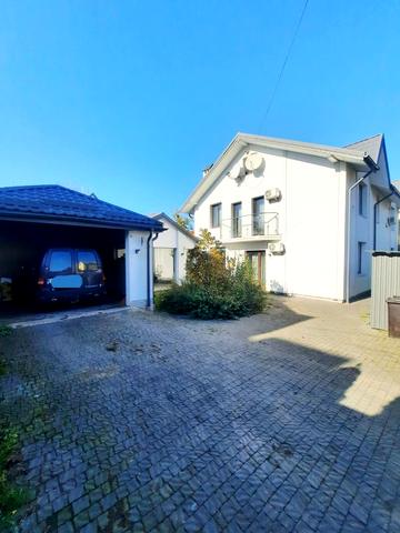 1-й Скнилівський пров., 11