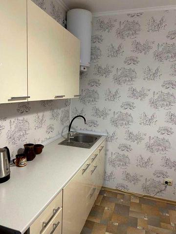 Здається однокімнатна квартира, пров. Бабкіна 12