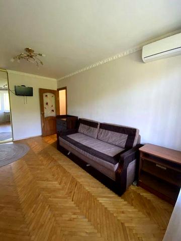 2 кім квартира паркова зона. Ближній центр