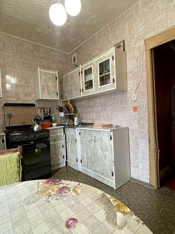 Продаж трьохкімнатноі Київ вулиця Бальзака , 61