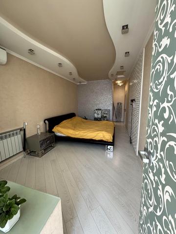 Сергія Ядова вул. (Ювілейна), 28