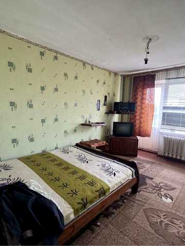 Продам 2к в Гвардейском на 2 этаже