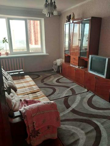 Миру вул., 1/156