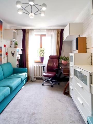 Євгена Танцюри вул., 22а