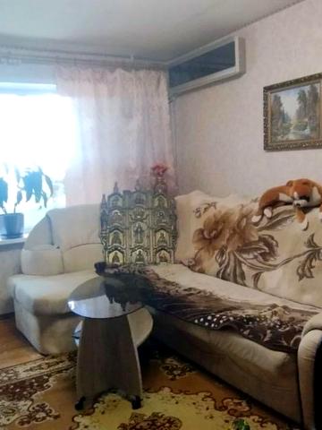 Антарктична вул., 15