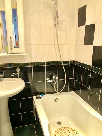 28 бригади вул. (Паустовського), 33 