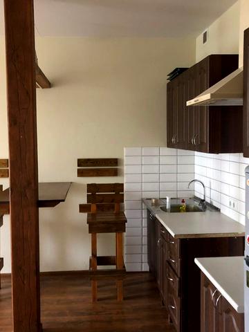 Берегова вул., 3