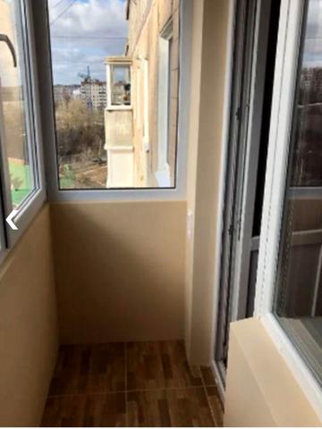 2 кім з ремонтом та меблями на Лучаковського