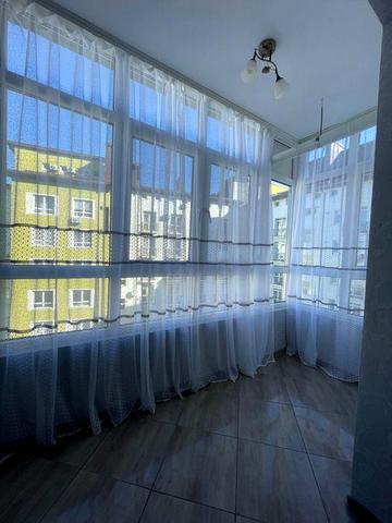 2-кімнатна квартира неподалік ТЦ Велес