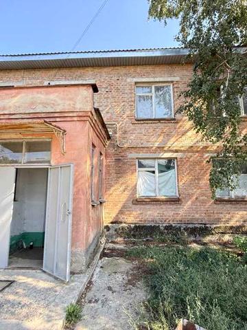 Центральна вул., 19