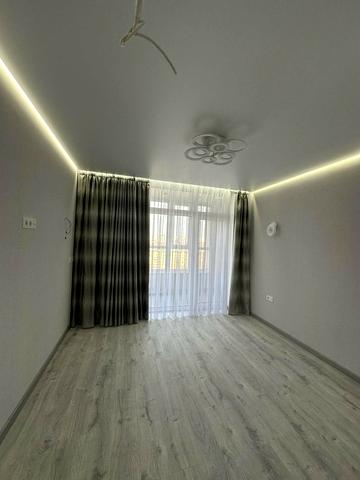 Івана Франка вул., 40 к1