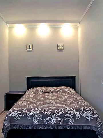 Гоголя вул., 2а