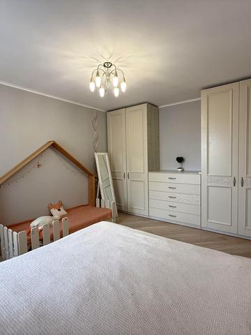 Анатолія Бортняка вул., 2