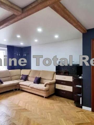 Гетьмана Кирила Розумовського вул. (Миколи Краснова), 12-А