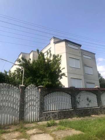 Будинок продажа в затишному місці