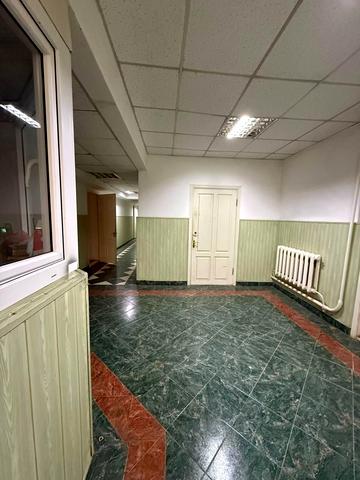 Леваневців вул., 10