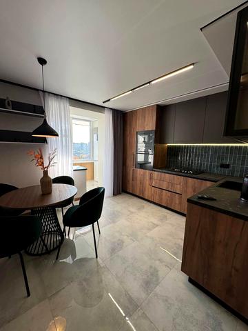 Леся Курбаса вул., 6-Б