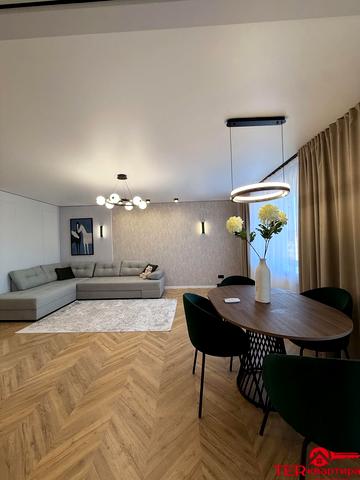 Леся Курбаса вул., 7Б