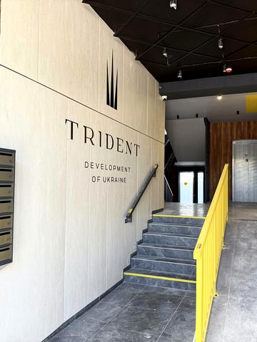 Роксоляни вул., 32