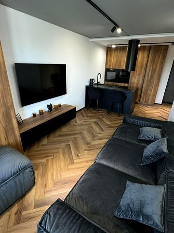 Великотирновська вул., 4А