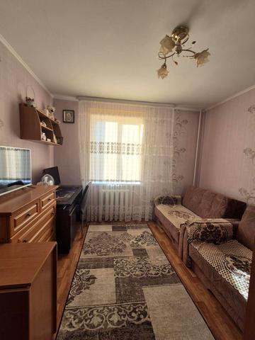 Молоді просп., 10