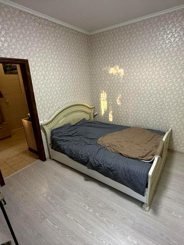 Вокзальна вул. (Кондратенка), 15