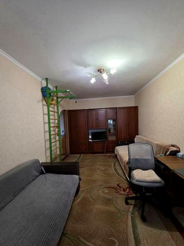 Продаж 1 кімнатної квартири на Ахипа Люльки